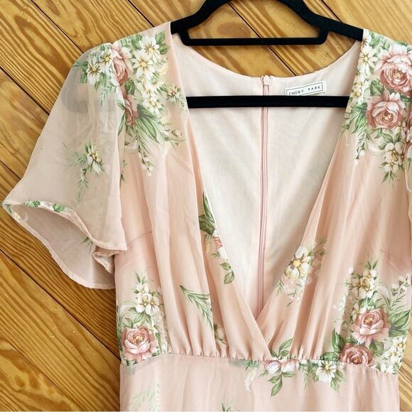 Emory Park Pink Floral Midi Dress - Picture 2 of 5